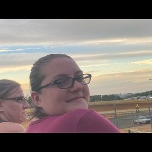 Meet your Posher, Cassandra